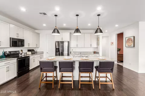 Kitchen - 7829 W Warner St, Phoenix, AZ 85043 photo 3 of 5