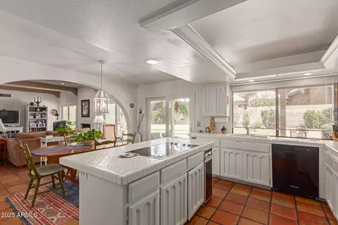 2402 E Marshall Ave, Phoenix, AZ 85016 photo 16