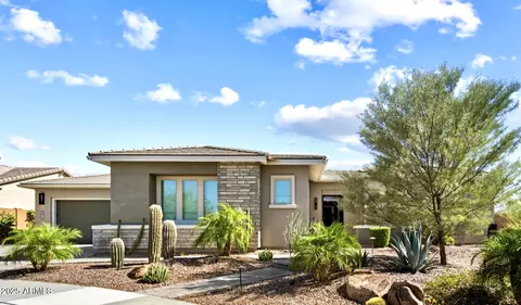2821 E Cashman Dr, Phoenix, AZ 85050
