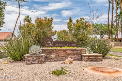 26201 S Beech Creek Dr, Sun Lakes, AZ 85248
