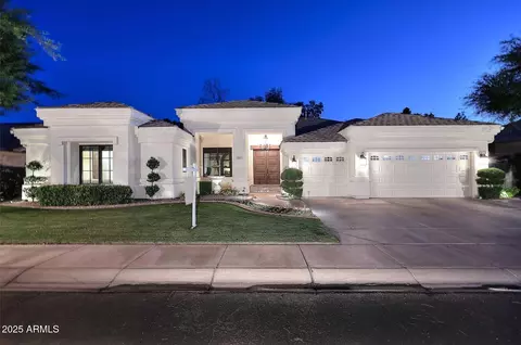 2041 W Hemlock Way, Chandler, AZ 85248