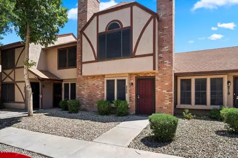 7977 W Wacker Rd #220, Peoria, AZ 85381