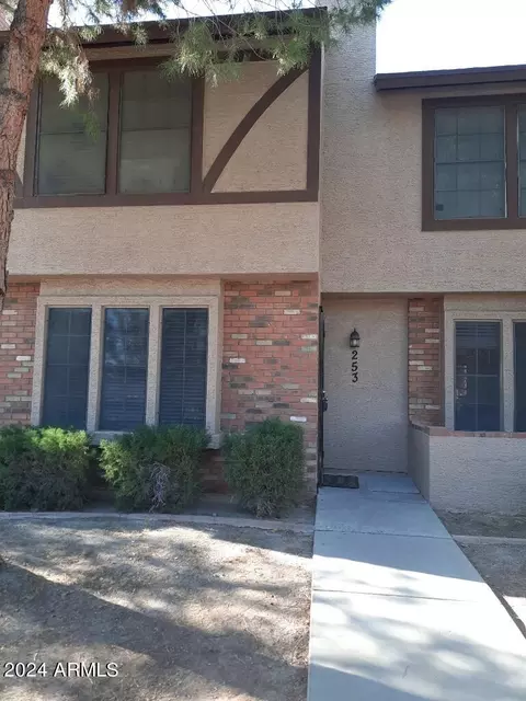 7977 W Wacker Rd #253, Peoria, AZ 85381