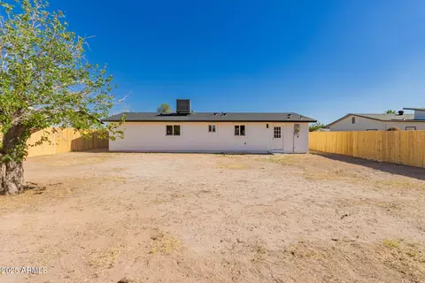 Exterior - 2540 E Hartford Ave, Phoenix, AZ 85032 photo 3 of 4