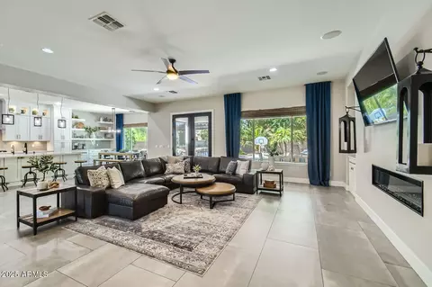 1890 E Sagittarius Pl, Chandler, AZ 85249