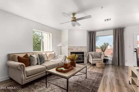 10080 E Mountain View Lake Dr #327, Scottsdale, AZ 85258