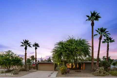 3146 W Paradise Dr, Phoenix, AZ 85029