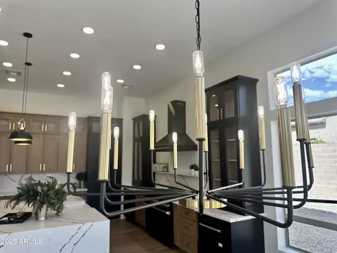 Kitchen - 6931 E Teton Cir, Mesa, AZ 85207 photo 6 of 13
