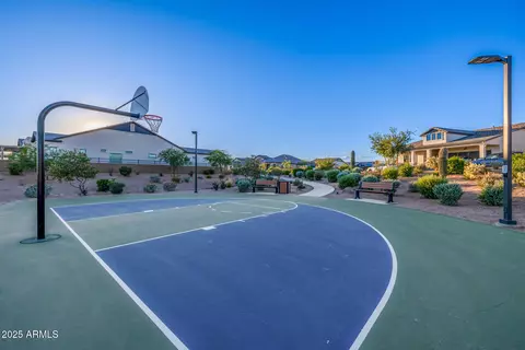 View/Area - 8138 E Jacaranda St, Mesa, AZ 85207 photo 5 of 13