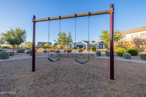 View/Area - 8138 E Jacaranda St, Mesa, AZ 85207 photo 6 of 13