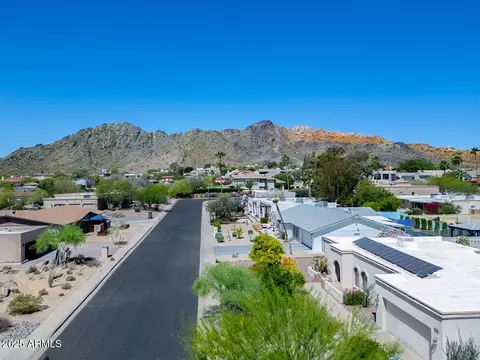 2426 E Turquoise Dr, Phoenix, AZ 85028 photo 6