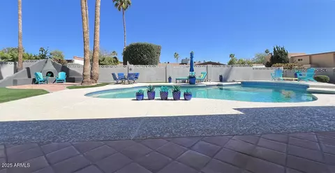 2426 E Turquoise Dr, Phoenix, AZ 85028 photo 33