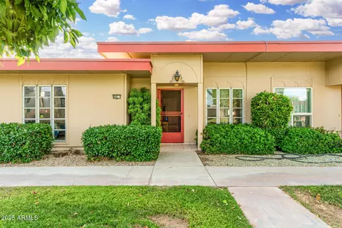 10040 W Royal Oak Rd #N, Sun City, AZ 85351