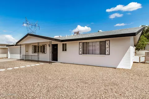 5818 E Colby St, Mesa, AZ 85205 photo 4
