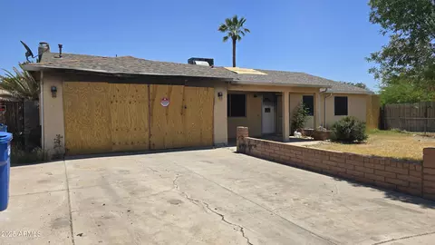 8501 W Mitchell Dr, Phoenix, AZ 85037