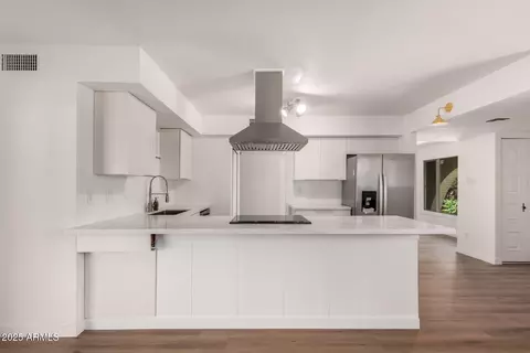 1115 E Carter Dr, Tempe, AZ 85282 photo 11