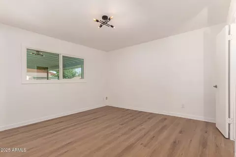 1115 E Carter Dr, Tempe, AZ 85282 photo 14