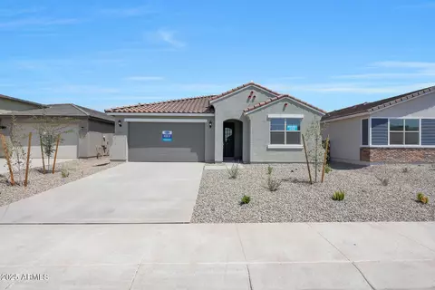 848 W Riparian Dr, San Tan Valley, AZ 85140