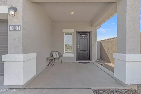 Exterior - 10004 S Smythe Dr, Apache Junction, AZ 85120 photo 2 of 9