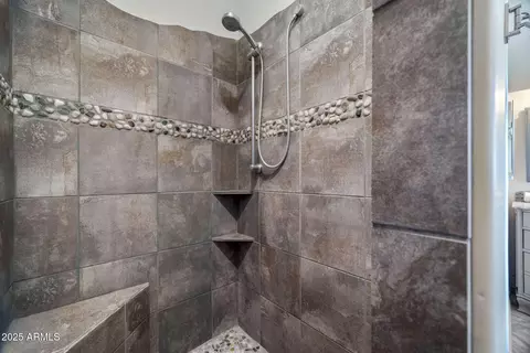 Bath - 5092 Tosca Pl, Show Low, AZ 85901 photo 3 of 5