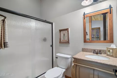 Bath - 5092 Tosca Pl, Show Low, AZ 85901 photo 4 of 5
