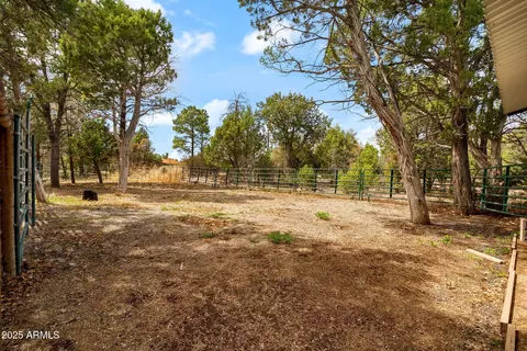 Exterior - 5092 Tosca Pl, Show Low, AZ 85901 photo 12 of 15