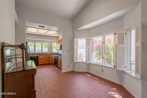 1226 E Greenway Cir, Mesa, AZ 85203 photo 10