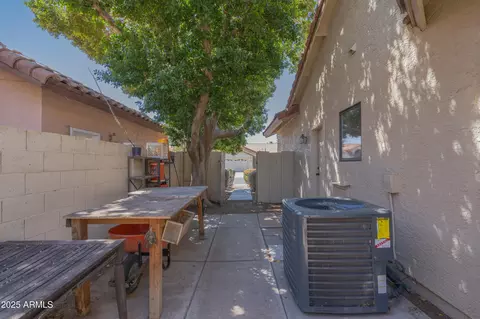 1226 E Greenway Cir, Mesa, AZ 85203 photo 32