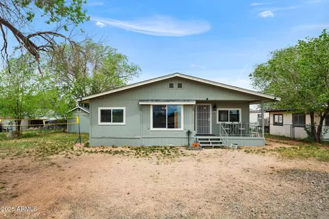 1404 E Merritt Ln, Chino Valley, AZ 86323