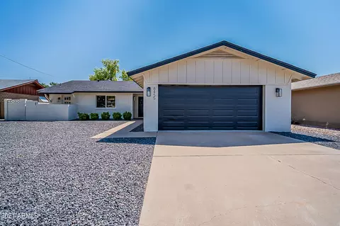 8455 E Orange Blossom Ln, Scottsdale, AZ 85250