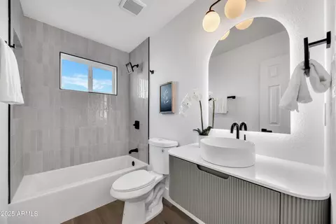 Bath - 6038 E Hobart St, Mesa, AZ 85205 photo 5 of 5