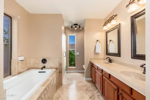 Bath - 3951 E Sequoia Trl, Phoenix, AZ 85044 photo 1 of 6
