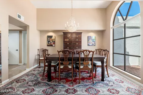 Dining - 3951 E Sequoia Trl, Phoenix, AZ 85044 photo 1 of 2