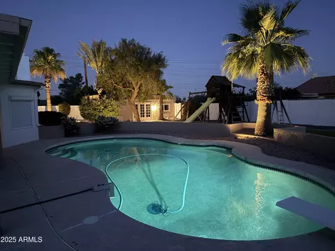 Exterior - 3951 E Sequoia Trl, Phoenix, AZ 85044 photo 11 of 15