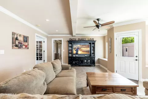 Living - 3951 E Sequoia Trl, Phoenix, AZ 85044 photo 2 of 2