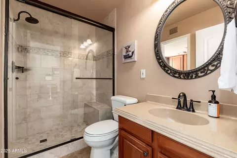 Bath - 3951 E Sequoia Trl, Phoenix, AZ 85044 photo 6 of 6