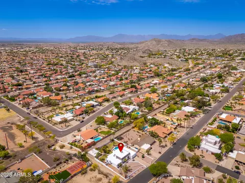 View/Area - 3951 E Sequoia Trl, Phoenix, AZ 85044 photo 9 of 9