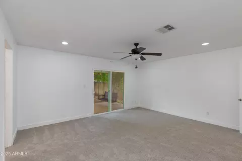 1820 W Seldon Way, Phoenix, AZ 85021 photo 11