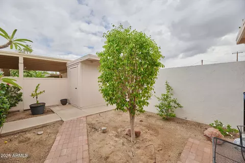 6626 N Majorca Way E, Phoenix, AZ 85016 photo 24