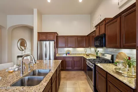 Kitchen - 8234 E Inca St, Mesa, AZ 85207 photo 4 of 4