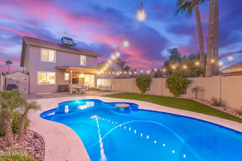 4106 E Muirwood Dr, Phoenix, AZ 85048