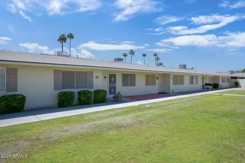 13632 N Silverbell Dr, Sun City, AZ 85351