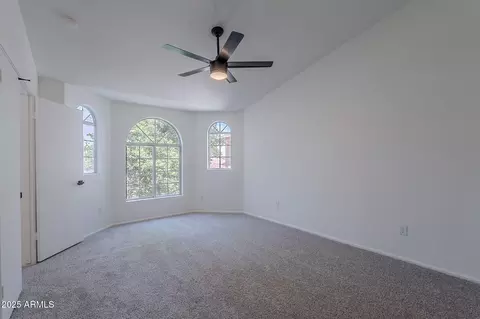 3233 E Sequoia Dr, Phoenix, AZ 85050 photo 23