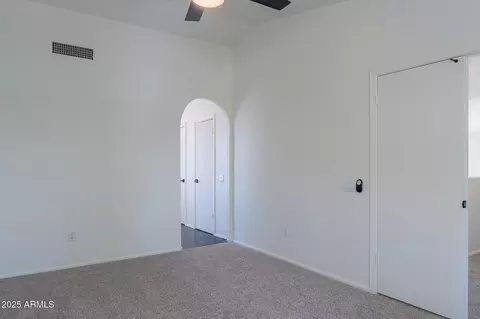 3233 E Sequoia Dr, Phoenix, AZ 85050 photo 21