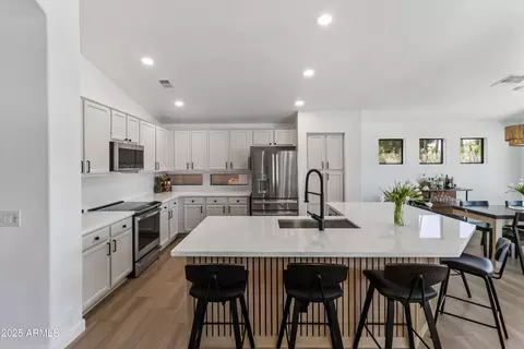 108 E Horseshoe Ave, Gilbert, AZ 85296 photo 11