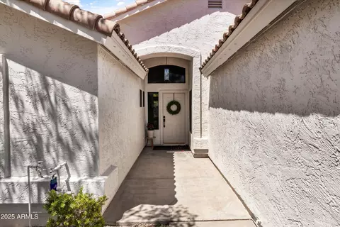 108 E Horseshoe Ave, Gilbert, AZ 85296 photo 10