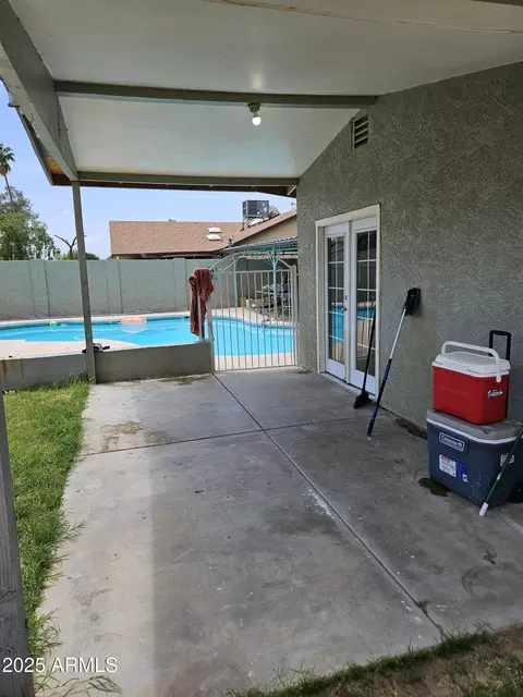 Exterior - 4507 E Saint Catherine Ave, Phoenix, AZ 85042 photo 4 of 6