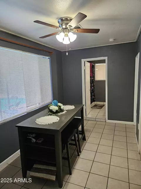 Dining - 4507 E Saint Catherine Ave, Phoenix, AZ 85042 photo 1 of 1