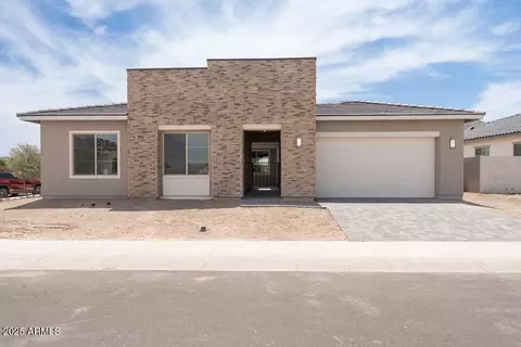 9775 S 36th Ln, Laveen, AZ 85339