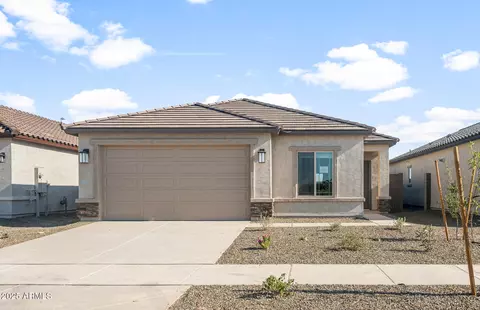 42925 W Peters Dr, Maricopa, AZ 85138